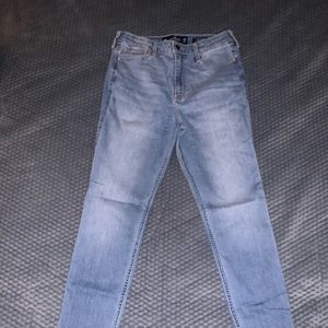 Hollister ultra high rise size 9R light blue